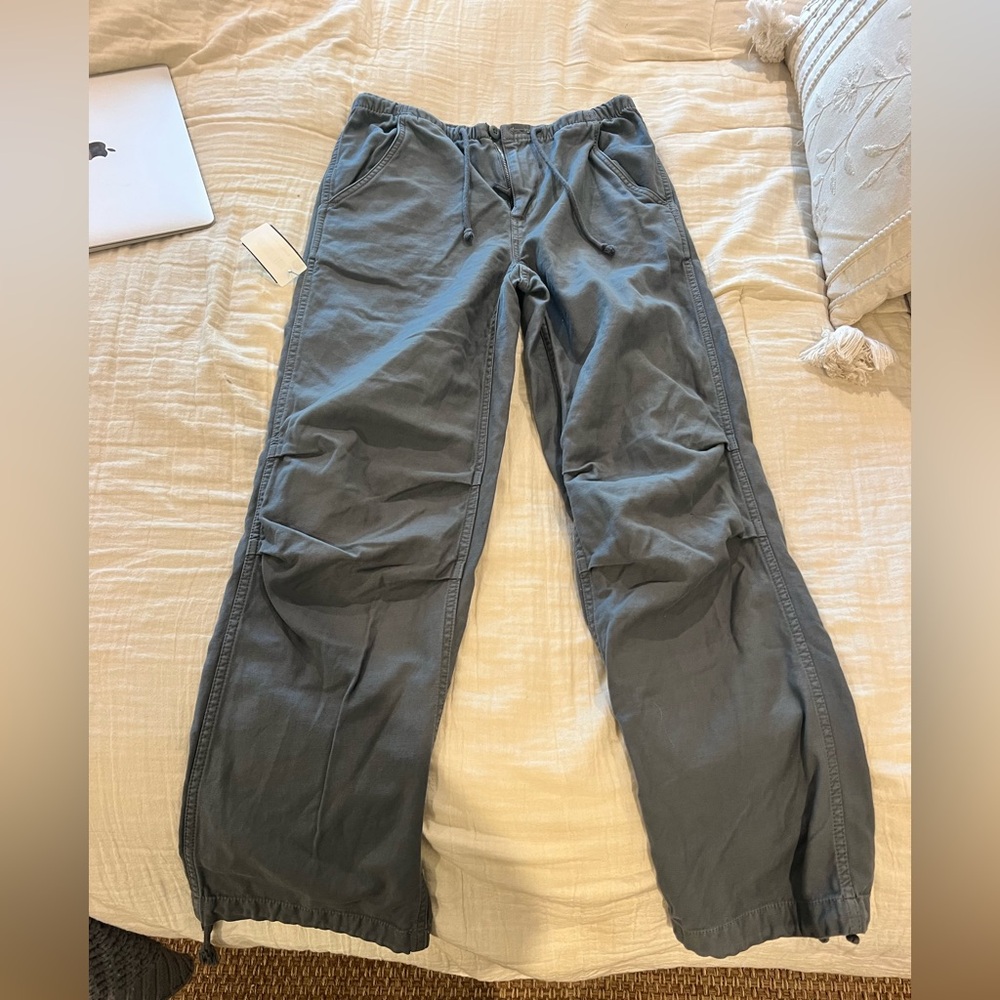 Aritzia cargo pants